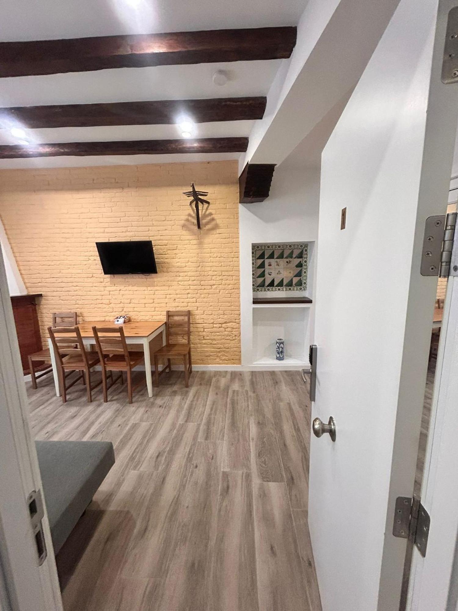 Apartaco Apartamentos Sitges Luaran gambar